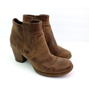 Clarks Carleta Womens Size 8.5 Brown Leather Ankle Booties Boots Shoes
